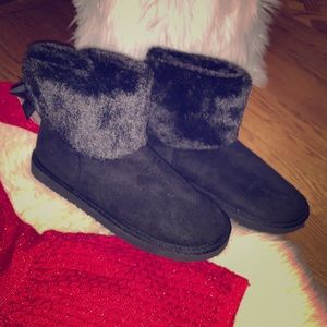 H&M ❤️ Fur Black Boots ⭐️ NEW